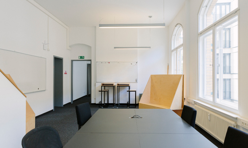Für Projekte und kurzfristige Kooperationen ist ein Teambüro sehr gut geeignet Bild: Büro für ein vierköpfiges Team